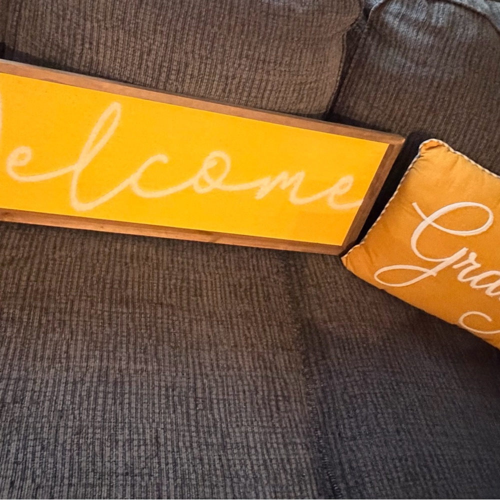 Yellow Welcome Sign and Matching Grateful Pillow